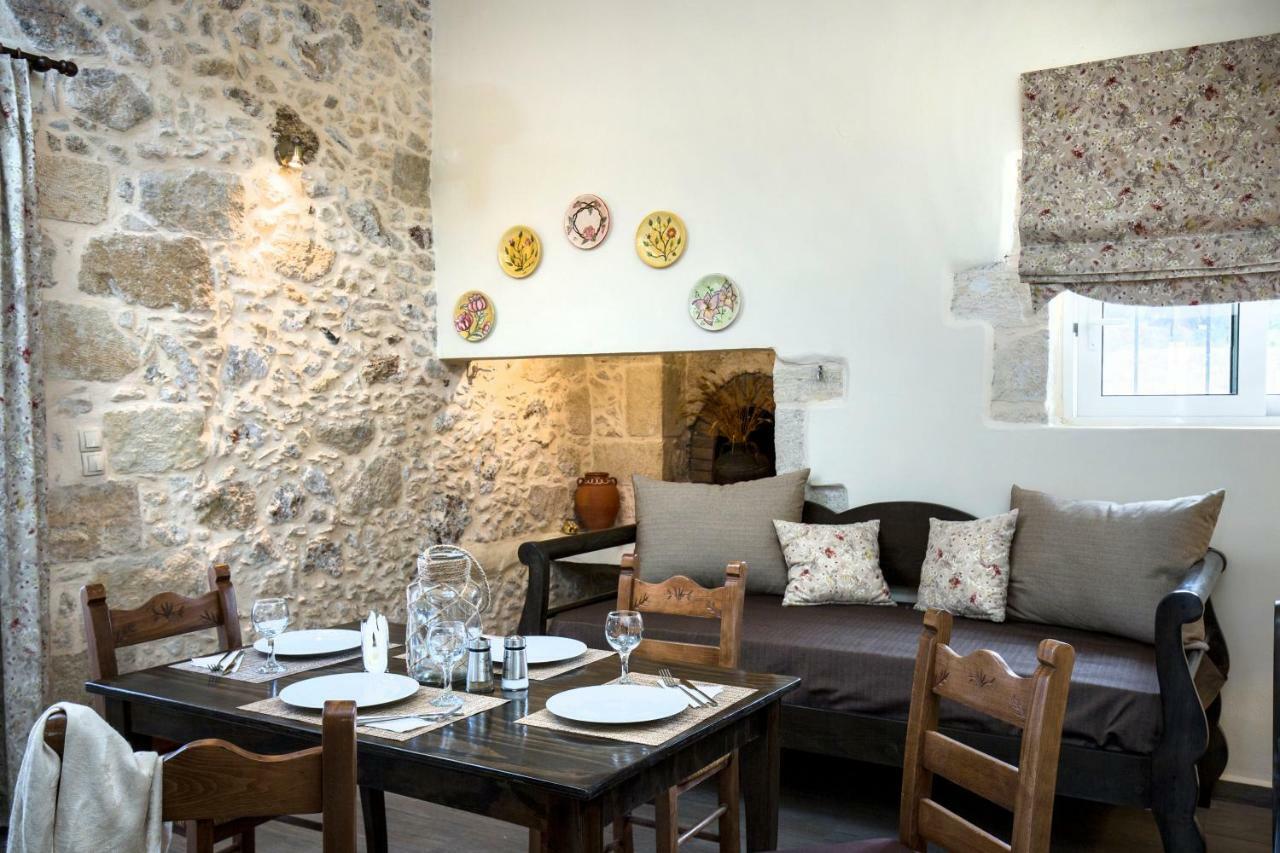 Plátanos Margarita'S Stone House 아파트 외부 사진