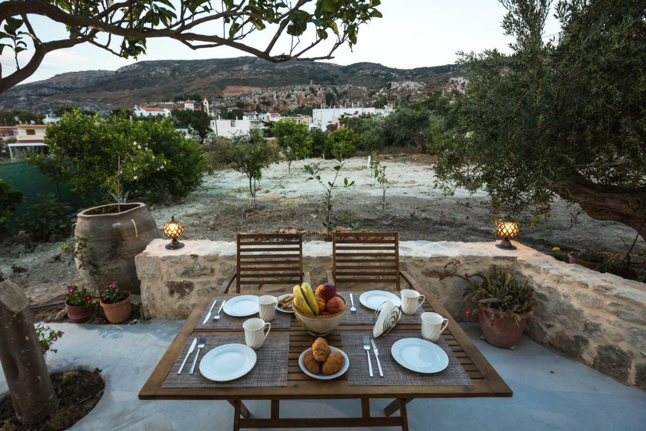 Plátanos Margarita'S Stone House 아파트 외부 사진