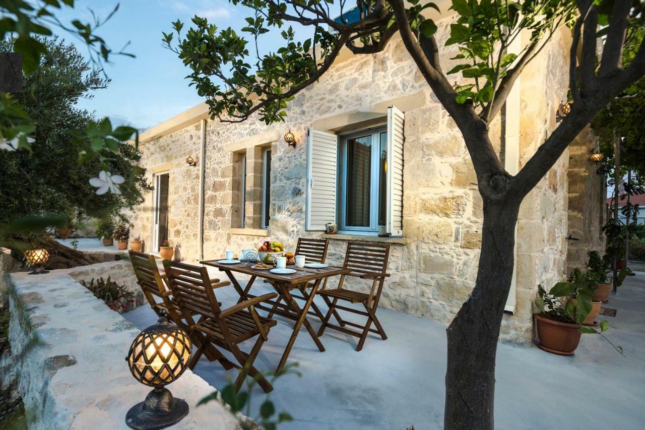 Plátanos Margarita'S Stone House 아파트 외부 사진