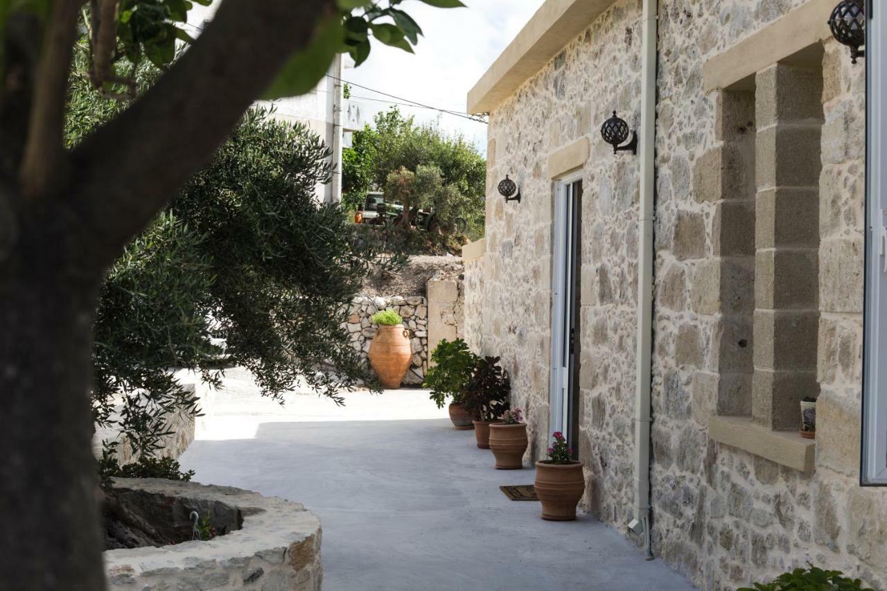 Plátanos Margarita'S Stone House 아파트 외부 사진
